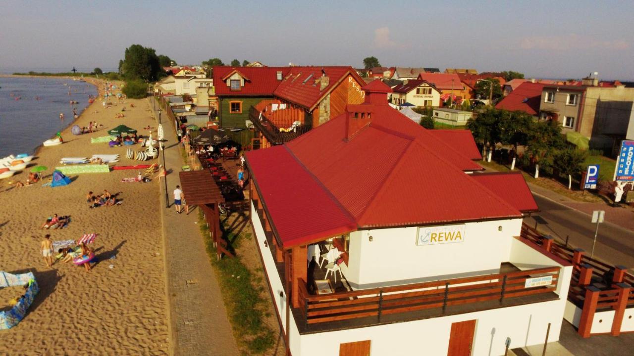 Zakotwiczeni Bed and Breakfast Rewa Esterno foto